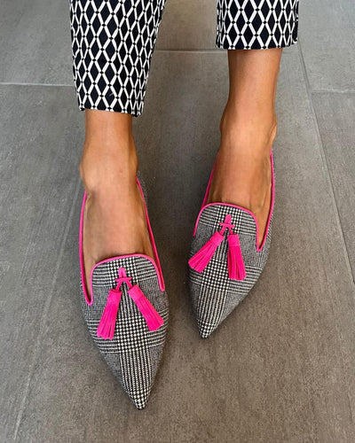 Zoe - Pointed Loafer With Fluo Fringes