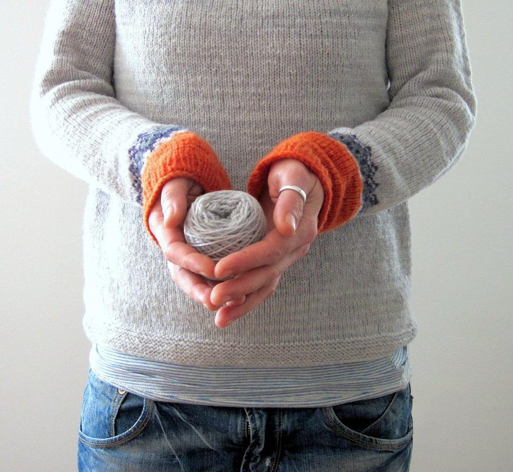 Carina - Sweater of Love