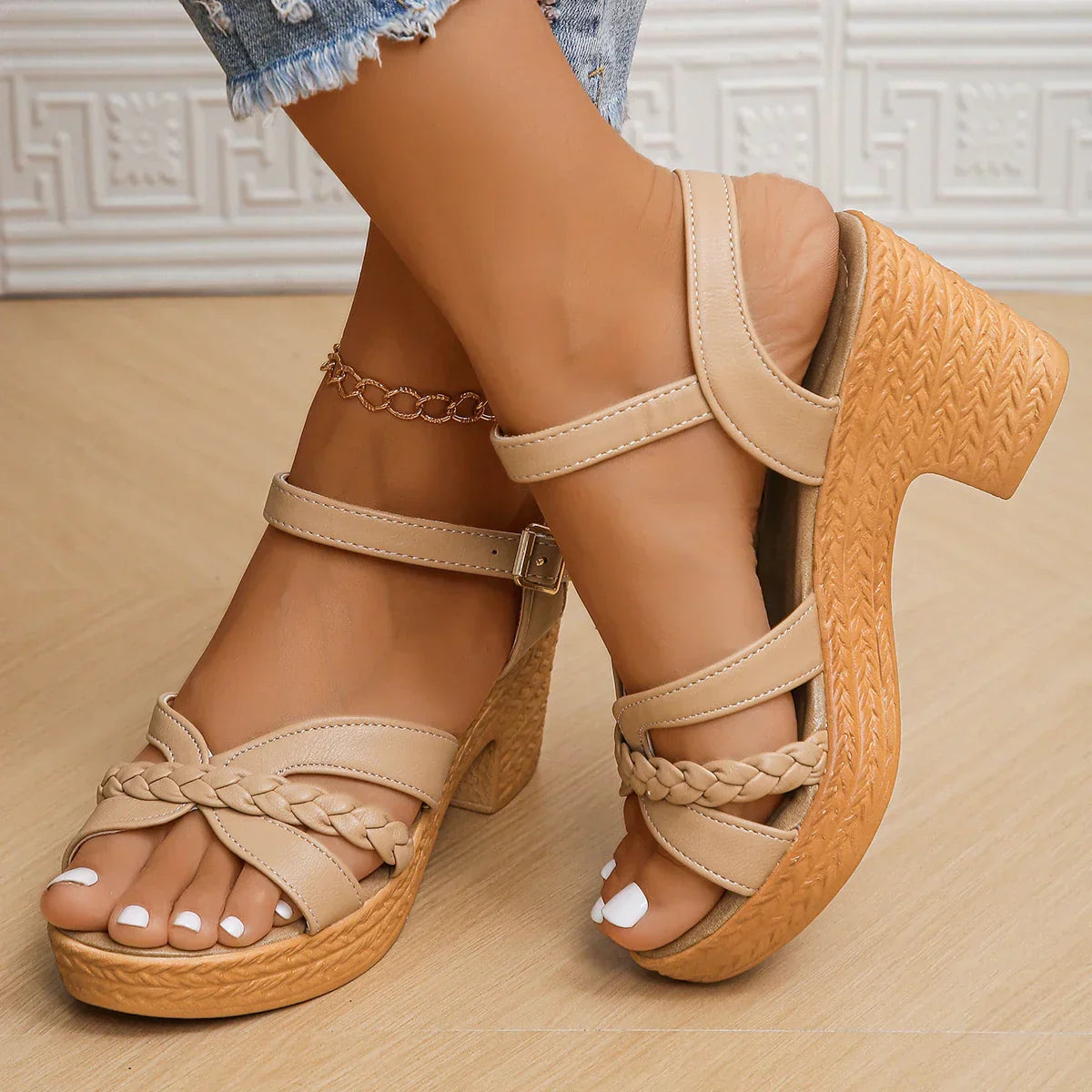 Gianna - Classic Mid-Heel Sandals