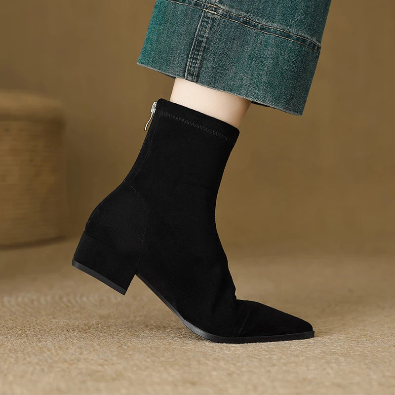 Vilma - Vintage Suede Ankle Boots
