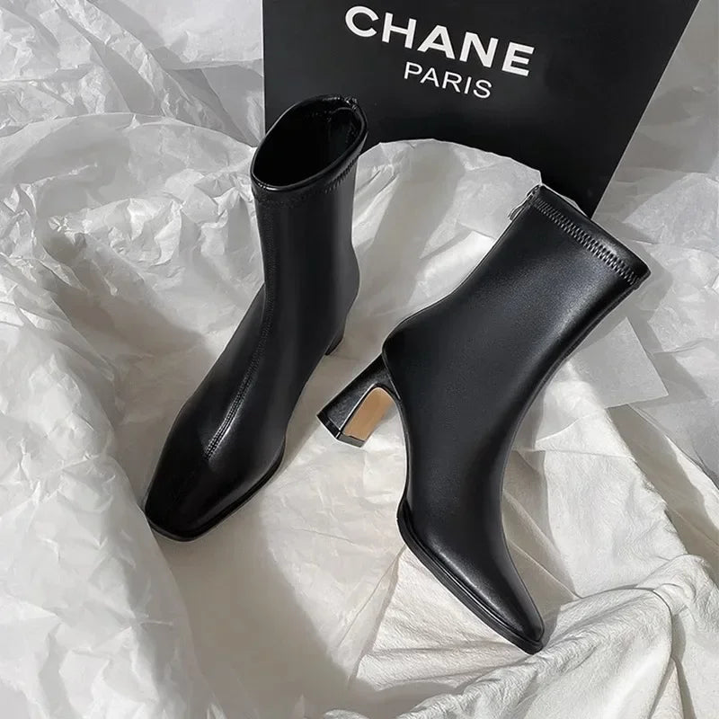 Chane - Fashionable Ankle Boots