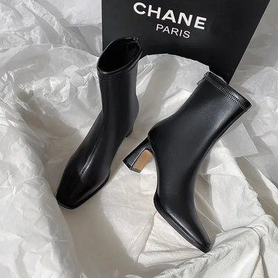 Chane - Fashionable Ankle Boots