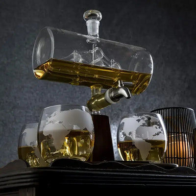 1pcs, 1300ml/44oz Decanter+4pcs, 300ml/10oz Glass Cups Whiskey Set