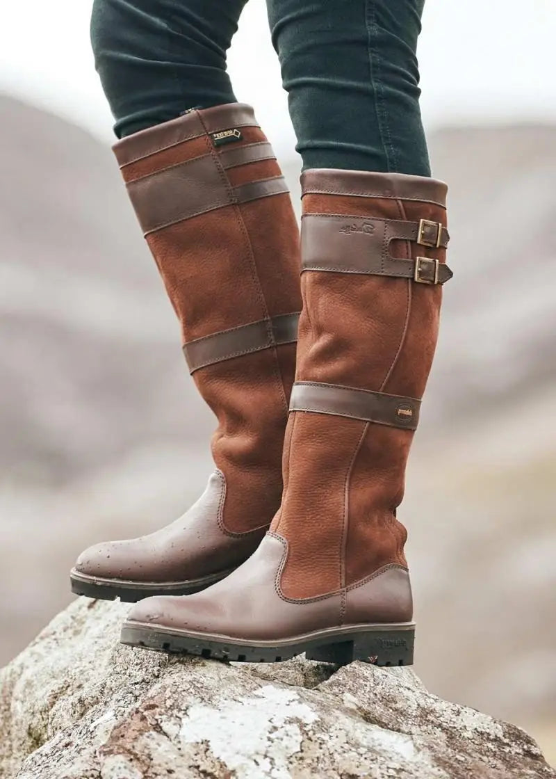 Mona - Waterproof outdoor boots with high shaft and buckles - leather rain boots for women