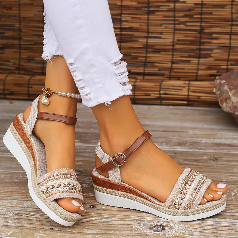 Dacie - Casual Summer Sandals
