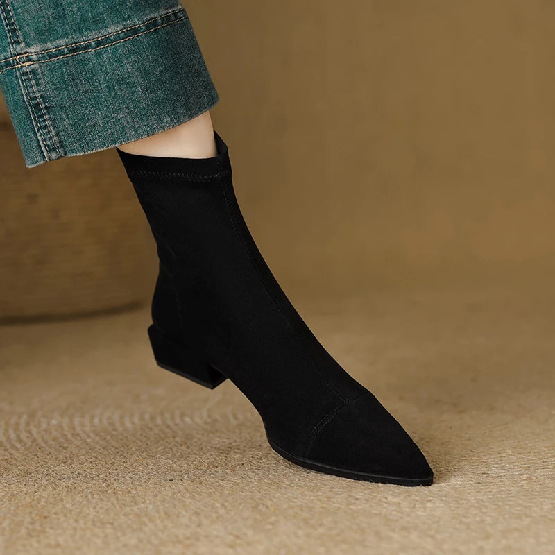 Vilma - Vintage Suede Ankle Boots