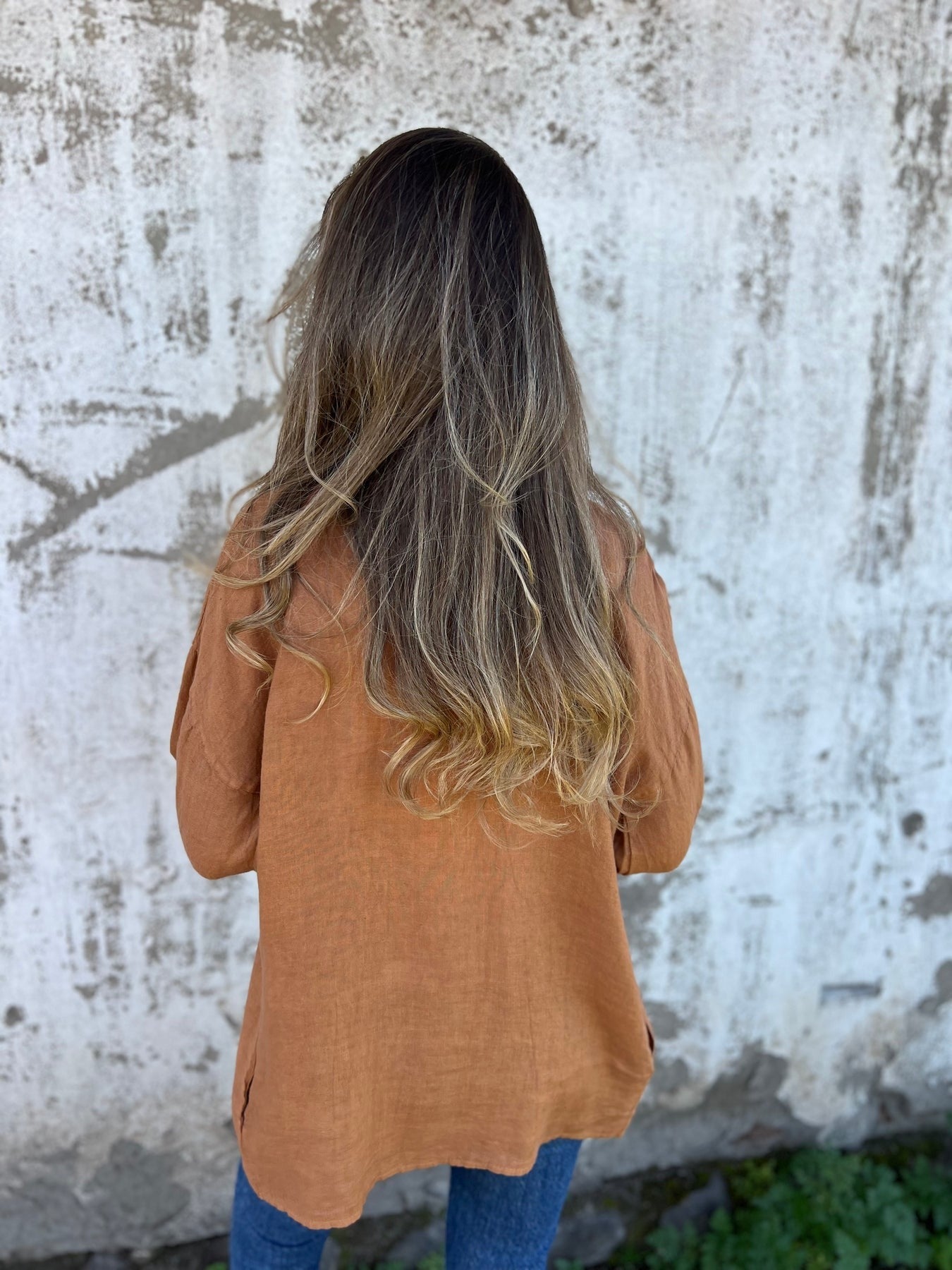 Sofie - Linen cardigan with ruffles