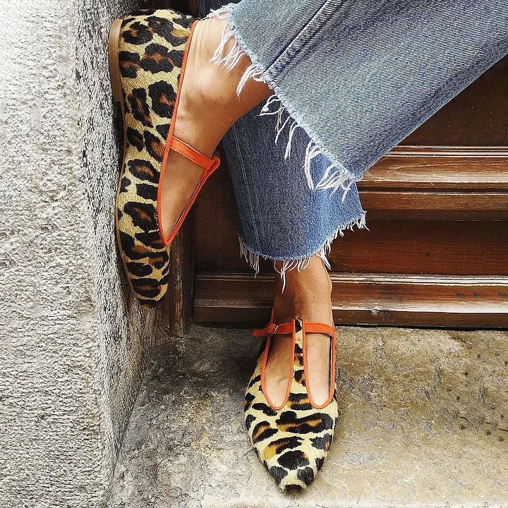 Alina - Leopard T-Strap Flats